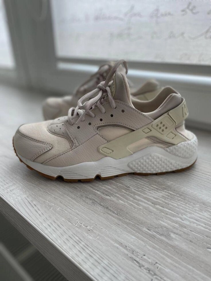 Кросівки Nike huarache оригінал як нові від компанії Premium - фото 1