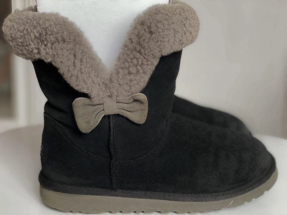 Оригінал Уггі Ugg, нар. 36 37 kors guess зимові чоботи від компанії Premium - фото 1