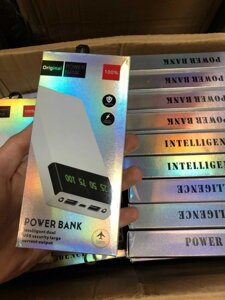 Power Bank Ciclon 30000 MAh з цифровим індикатором та ліхтариком