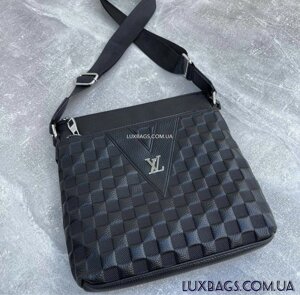 Чоловічі шкіряні сумки через плече Louis Vuitton