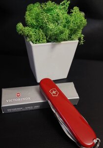 Ніж Victorinox Spartan Red 1.3603