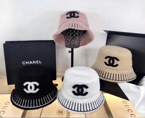 Панама тепла у стилі Chanel