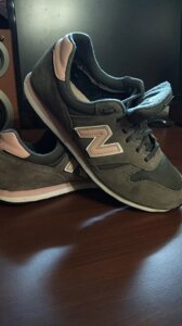 Кросівки New Balance 373 р. 41.5