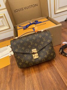 Сумка Louis Vuitton Pochette Metis Метіс