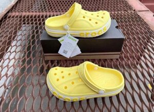 АбОлденні жовті рожеві бежеві жіночі шльопанці Crocs