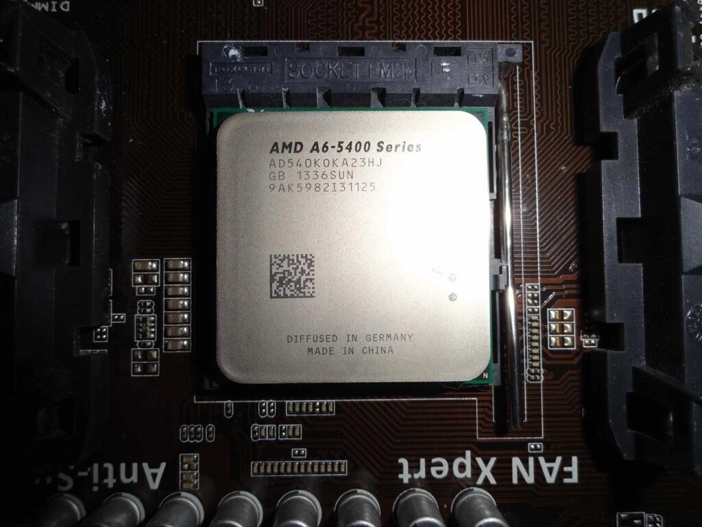 Процесор FM2 AMD A6-5400K 3.6GHz (AD540KOKA23HJ) від компанії Premium - фото 1