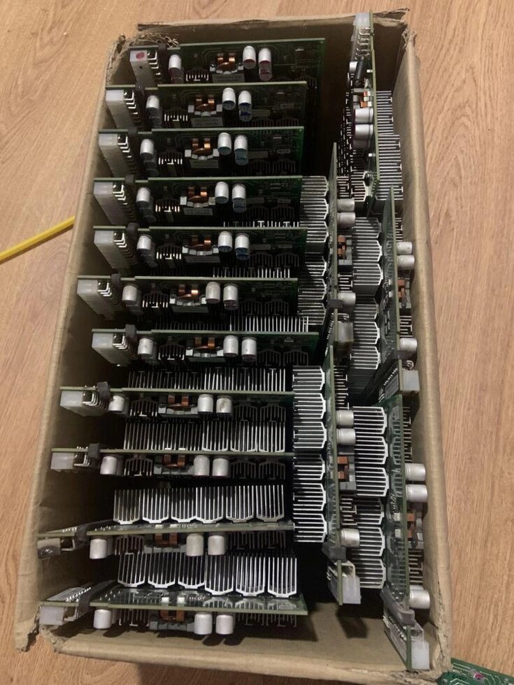 Ремонт асиків хеш плат S9 L3+ T17 S17 Antminer asic від компанії Premium - фото 1