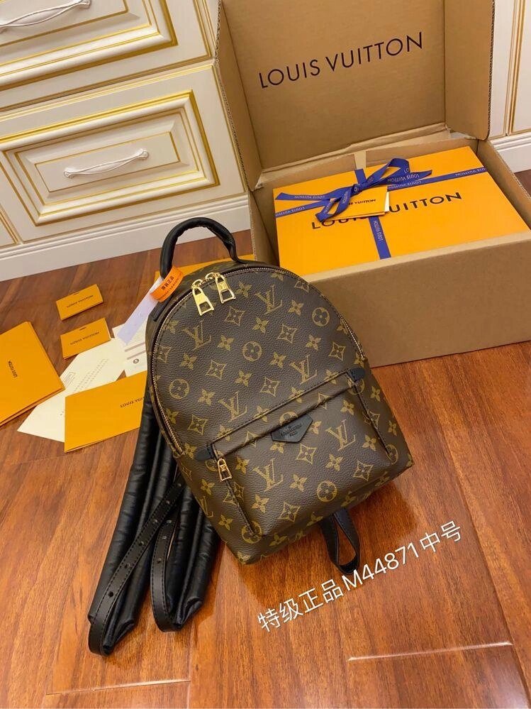 Рюкзак Louis Vuitton від компанії Premium - фото 1