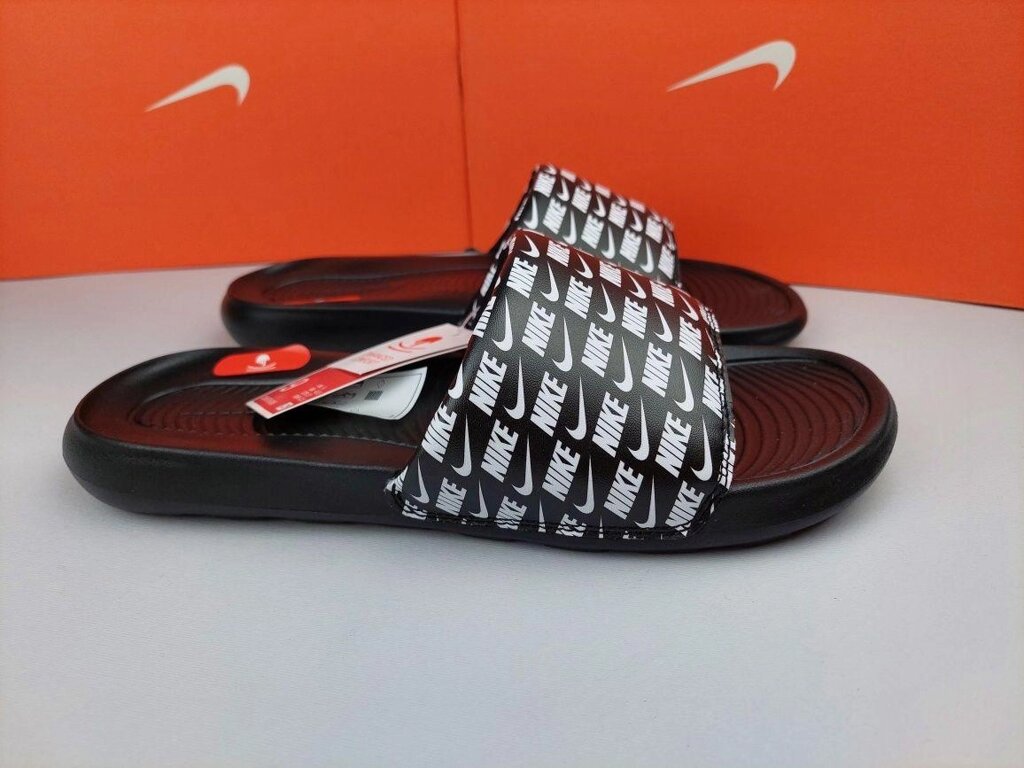 Шльопанці Nike Victori One Slide оригінал тапки тапочки шльопанці від компанії Premium - фото 1