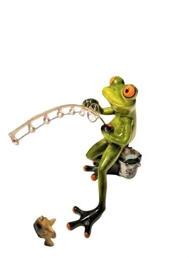 Figurine жаба рибалки 14,5 х 15 х 9 см Статуетка Бренд Європи від компанії Euromarka - фото 1