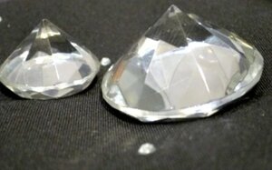 Crystal Grinder Diamond Cone 38 мм гранування Статуетка Бренд Європи