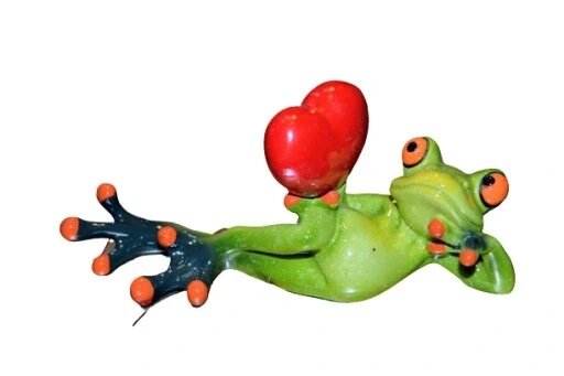 Статуетка жаби, лежачи з серцем Статуетка Бренд Європи від компанії Euromarka - фото 1