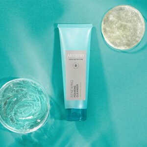 Artistry Skin Nutrition Відновлююча пінка для вмивання обличчя
