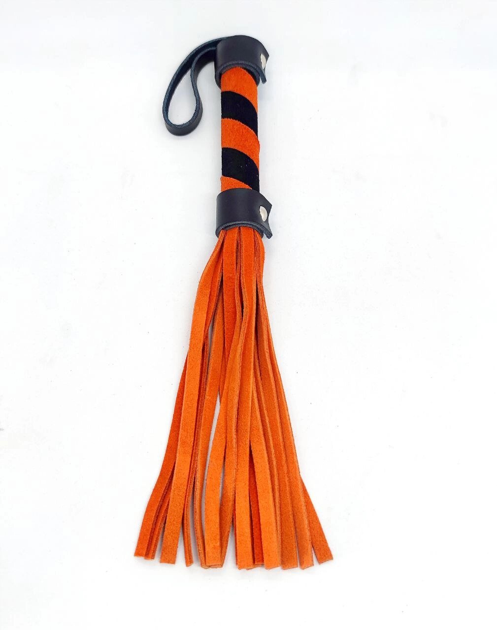Кнут оранжево-чорний, замш 16 см від компанії Інтернет магазин Персик - фото 1