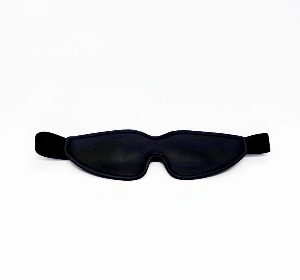 Маска екокожа з вирізом Blindfold, чорна від компанії Інтернет магазин Персик - фото 1