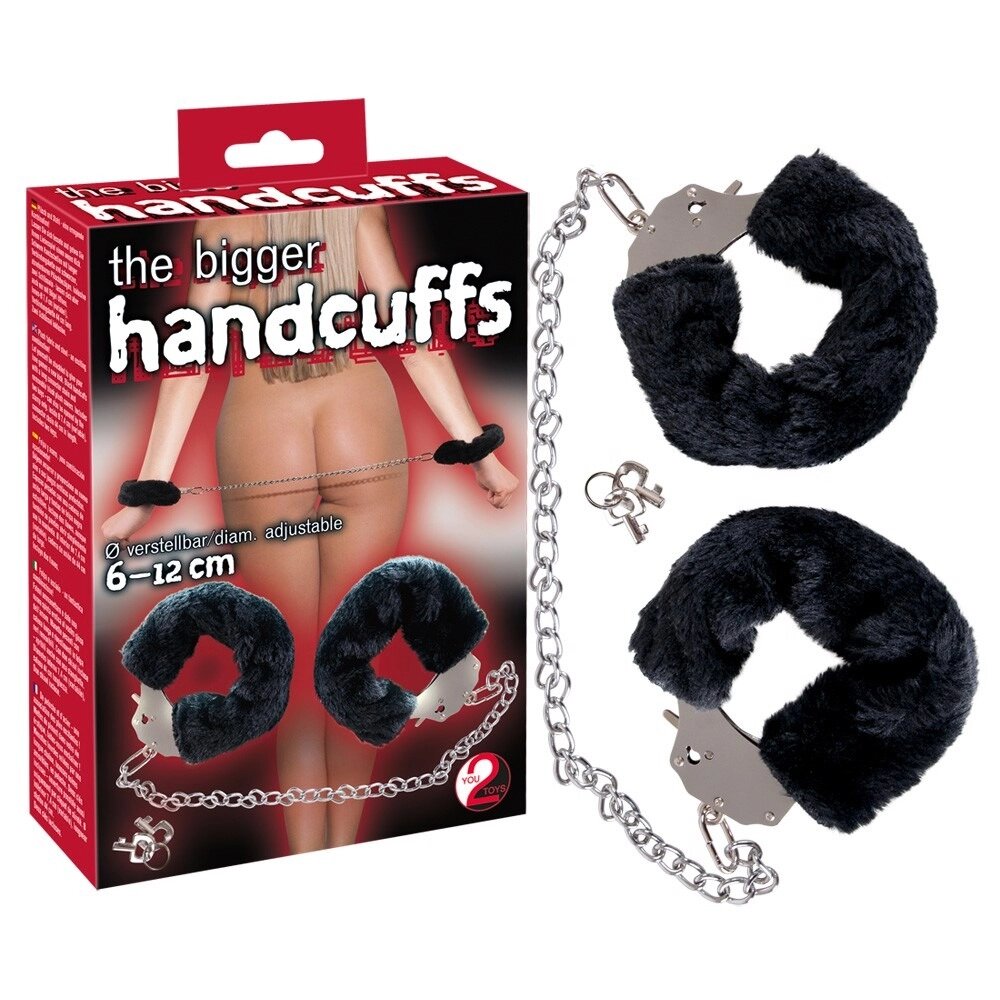 Наручники Bigger Furry Handcuffs, 6 - 12 див, чорні від компанії Інтернет магазин Персик - фото 1
