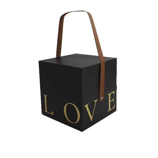 Подарункова коробка з ручкою Love Black, L - 18,5x18,5x19 см від компанії Інтернет магазин Персик - фото 1