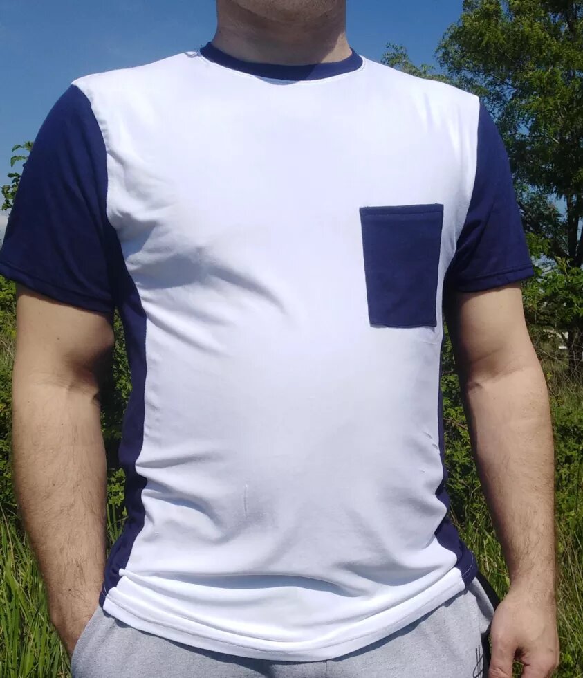 Футболка біла великого розміру 5-6хл з кишенею від компанії Чоловічий одяг великих розмірів - фото 1