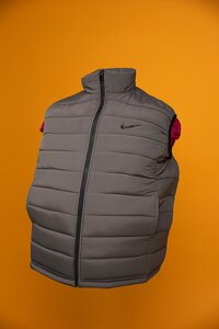 Жилет сірого кольору 7хл