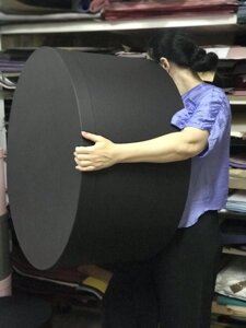 Кругла коробка груба, діаметр 63 см, висота 40 см
