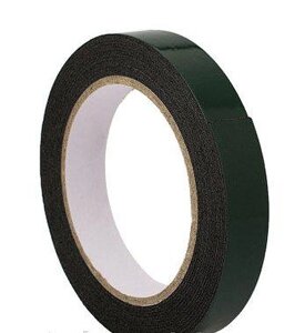 Скотч двосторонній на спіненої основі (чорна піна на зеленій основі) 18мм*4м