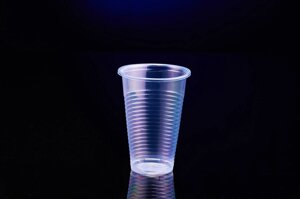 Одноразова пластикова склянка 200 мл