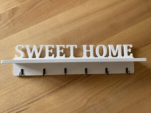 Ключниця з поличкою біла "Sweet Home" на 6 гачків з дерева та МДФ