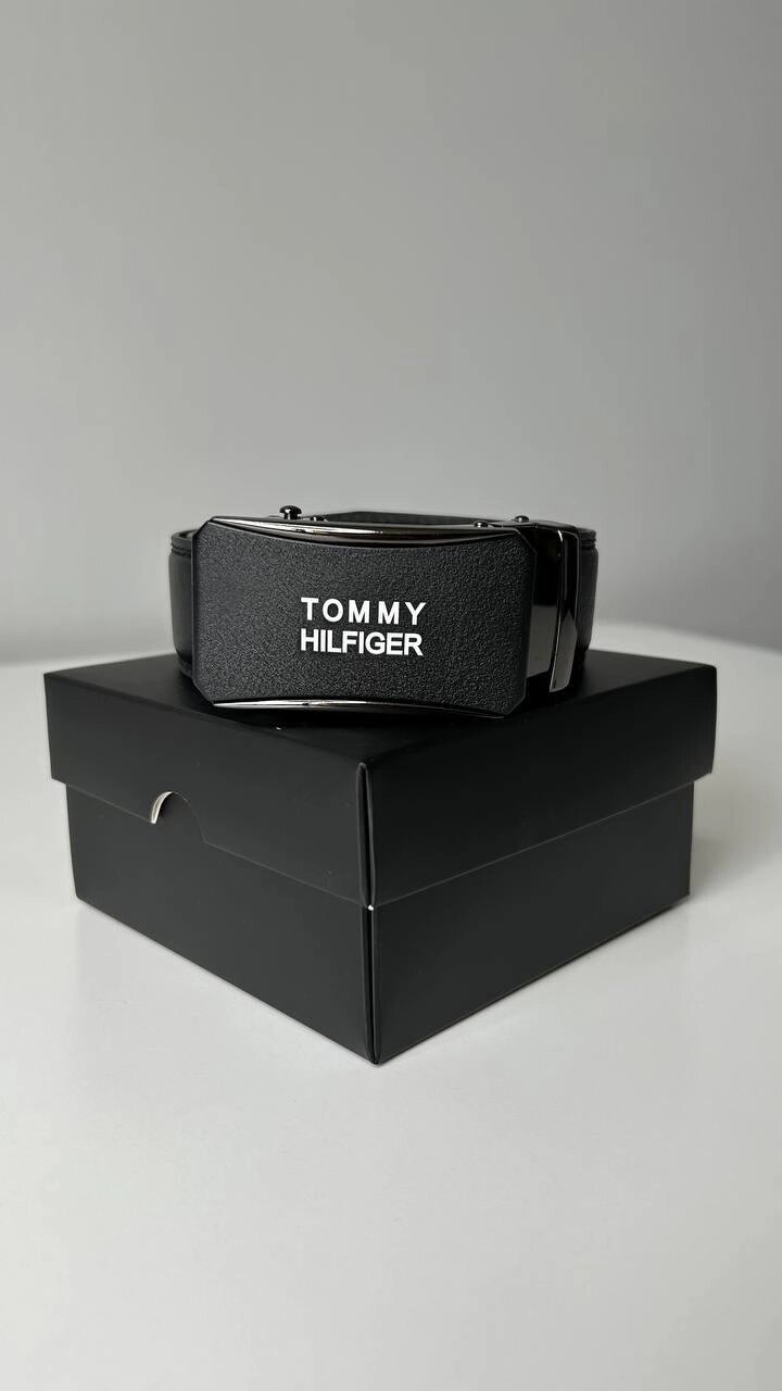 Чоловічий ремінь пояс Tommy Hilfiger Томмі Хілфігер застібка брендовий автомат в подарунковій коробці від компанії Інтернет магазин Cho-po-chem - фото 1