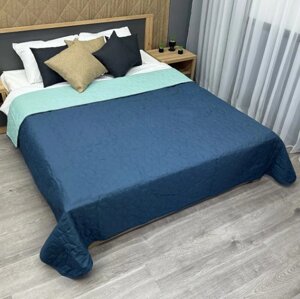 Покривало на ліжко двостороннє куб (140х215см) Decorator Microfiber. Колір синій із блакитним