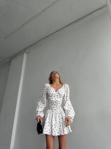 Жіночий комбінезон із шортами-спідницею колір білий р. 42/44 454059