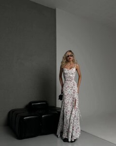 Жіноче максі сукня із софту колір білий р. 42/44 453157