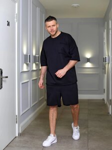 Чоловічий костюм із шортами колір бежевийЧоловічий костюм із шортами колір бежевий