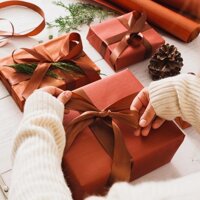 Подарки и товары для праздников