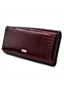 Жіночий шкіряний гаманець темно-червоний Марсала SKL85-295661