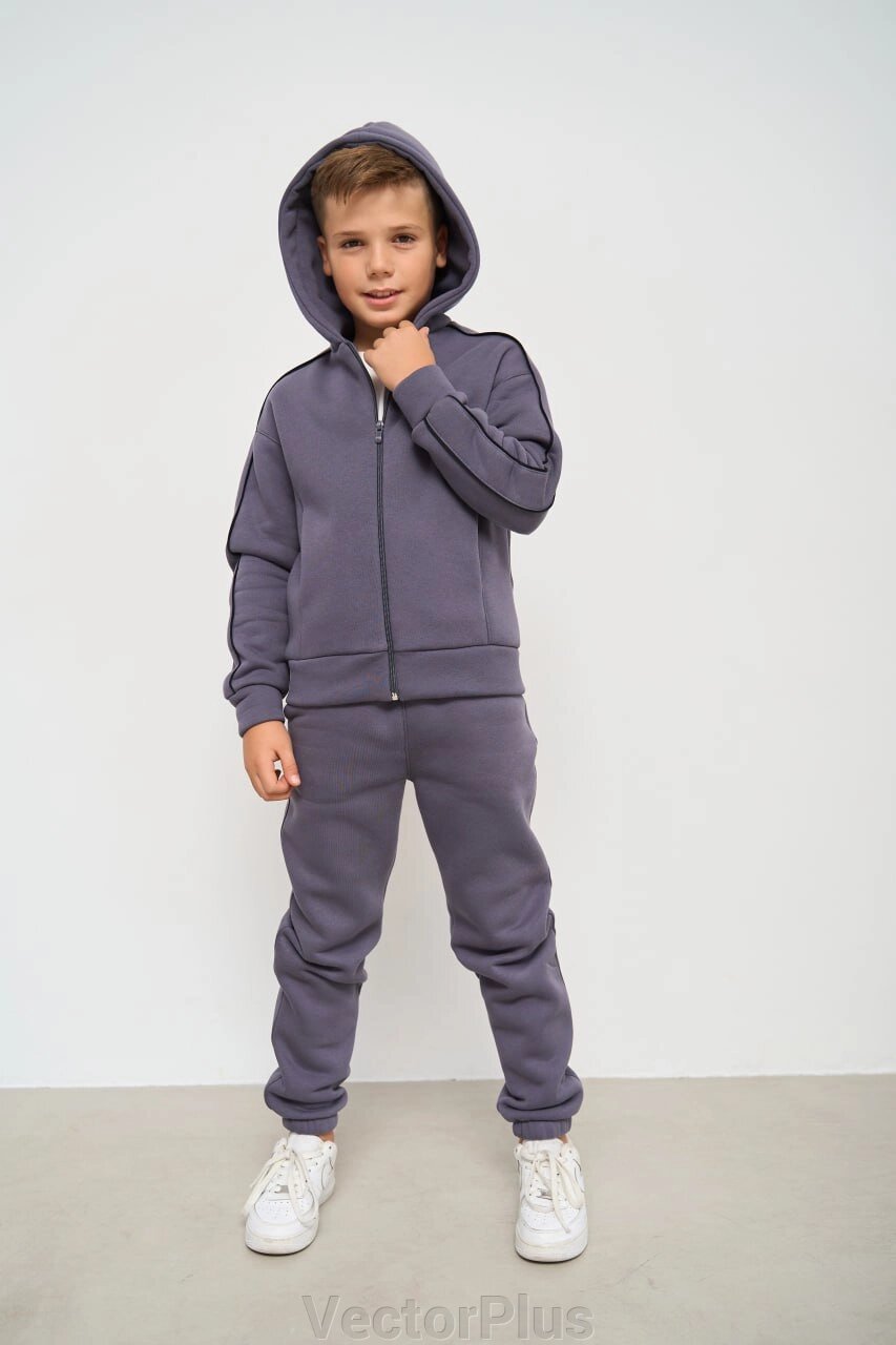 Теплий костюм для хлопчика колір графіт нар. 110 447458 від компанії VectorPlus - фото 1