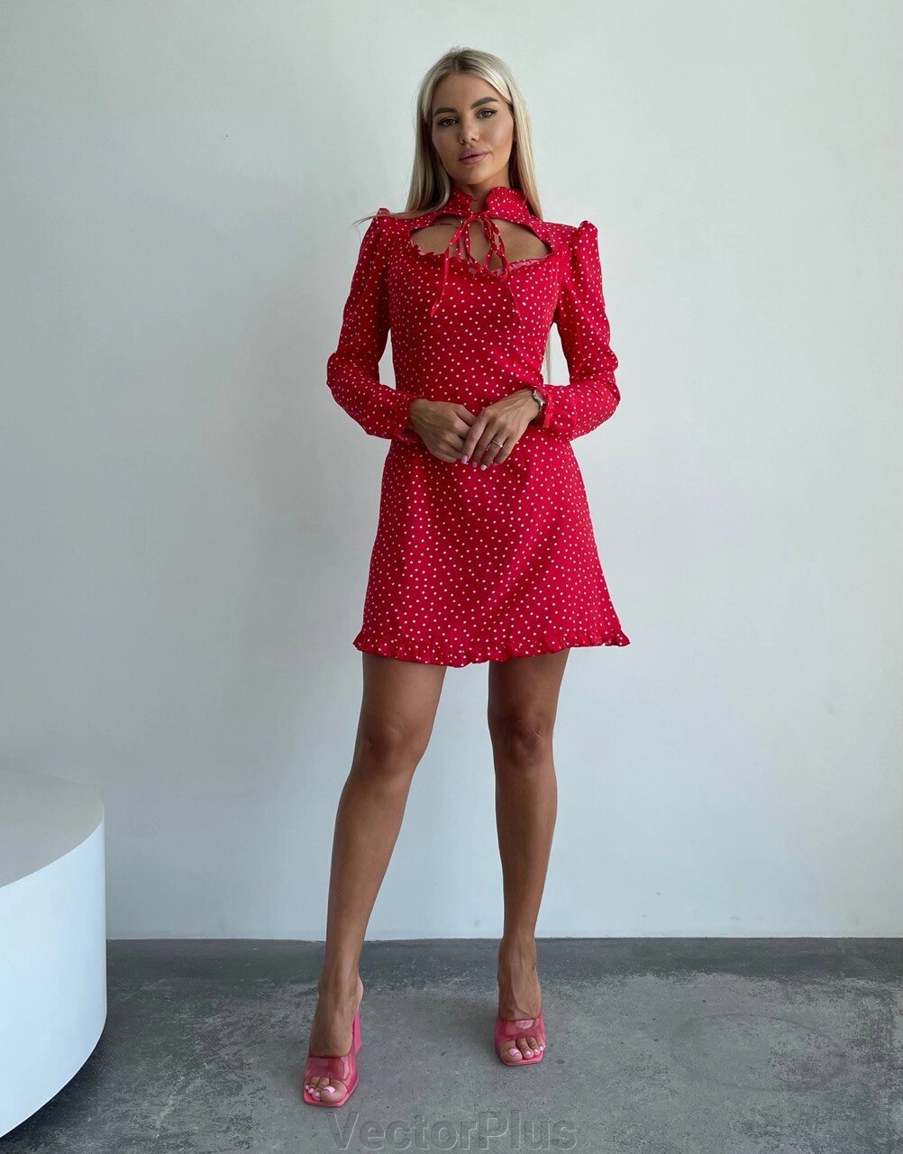 Жіноча сукня із софту колір червоний р. 42/44 452296 від компанії VectorPlus - фото 1