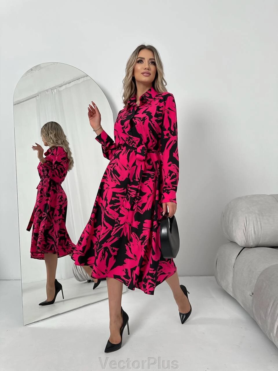 Жіноча сукня з шовкового софту колір малина нар. 42/44 454118 від компанії VectorPlus - фото 1