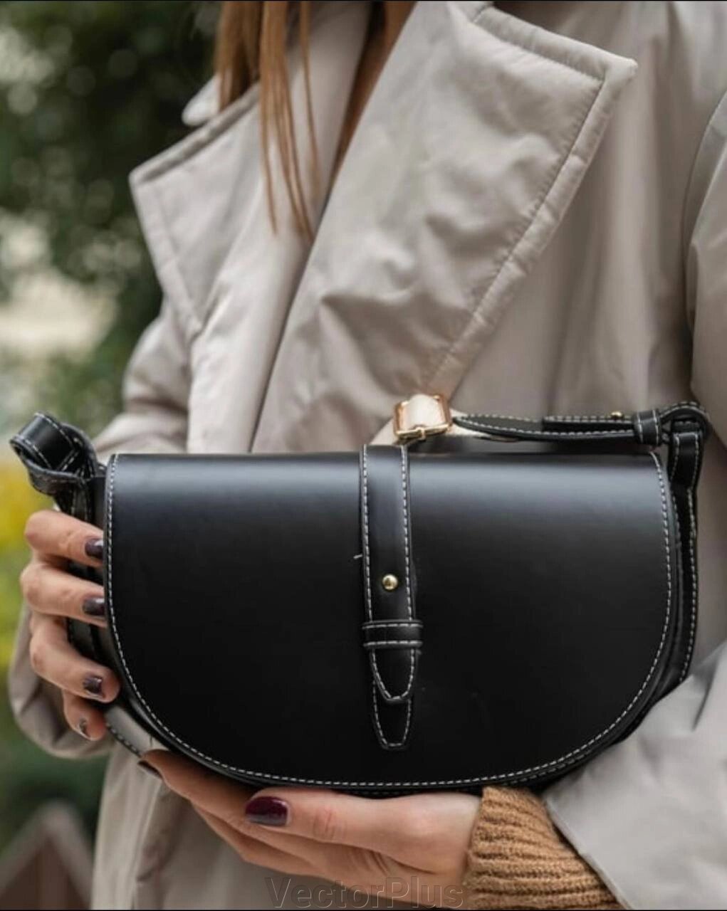 Жіноча сумка крос боді колір чорний 452949 від компанії VectorPlus - фото 1