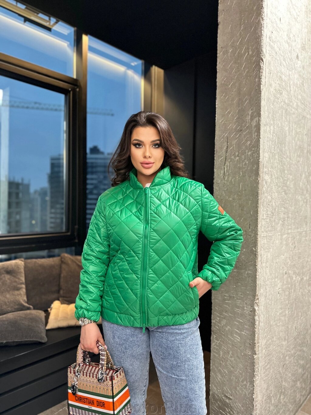 Жіноча тепла куртка колір зелений нар. 42/44 451113 від компанії VectorPlus - фото 1