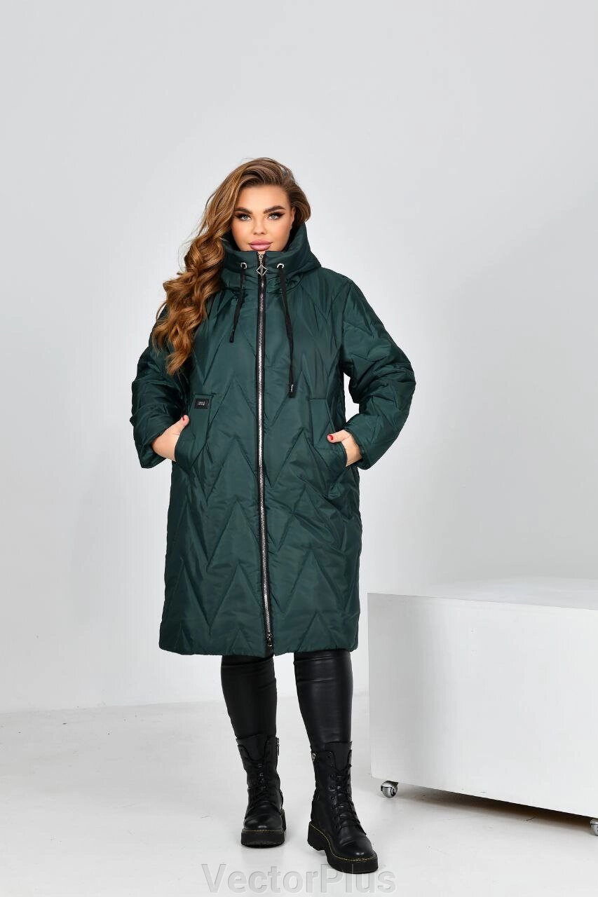 Жіноча тепла курточка колір темно-зелений р. 54 447404 від компанії VectorPlus - фото 1