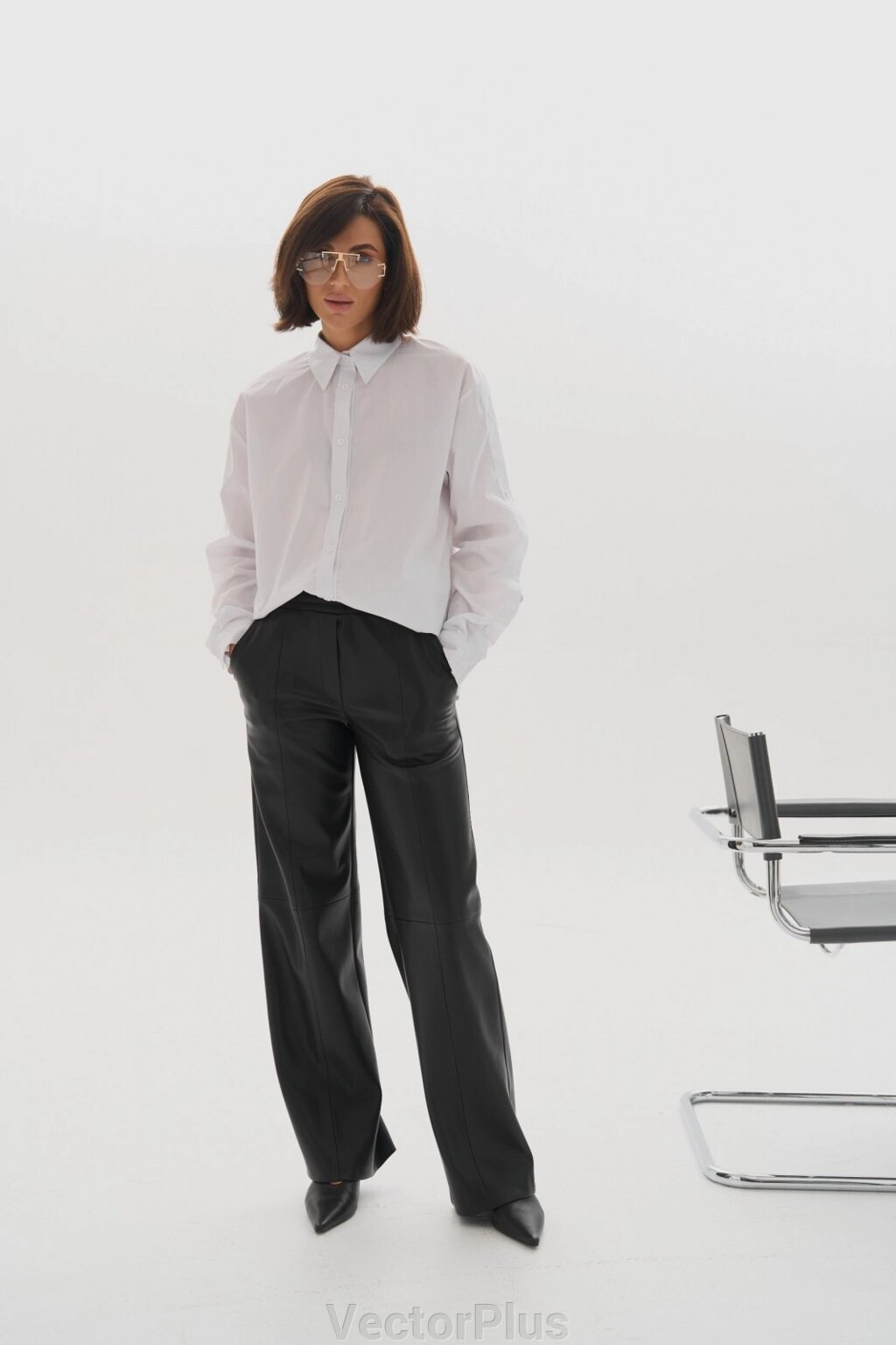 Жіночі штани палаццо з еко шкіри колір чорний нар. L 450866 від компанії VectorPlus - фото 1