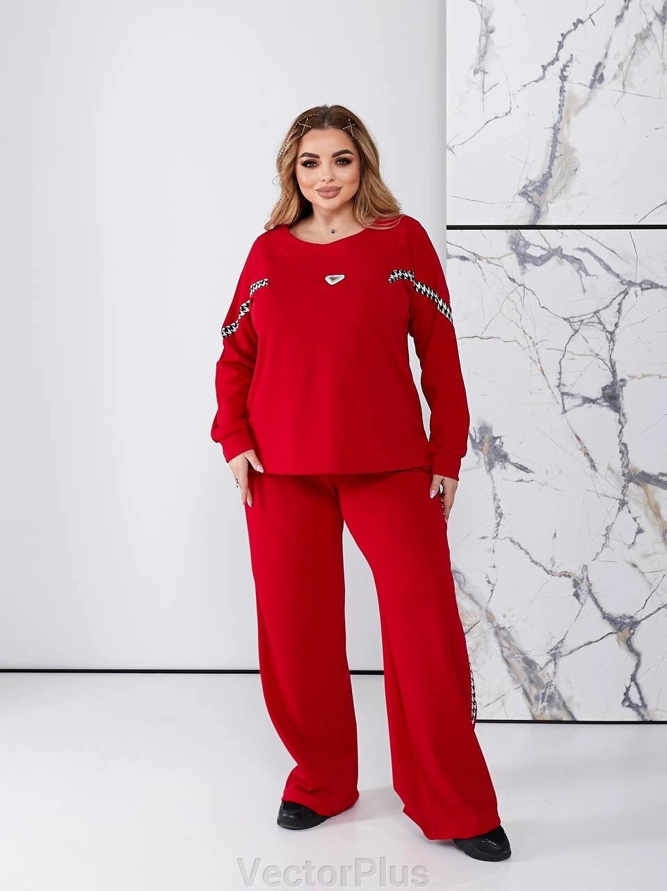 Жіночий костюм двійка колір червоний нар. 50/52 451697 від компанії VectorPlus - фото 1