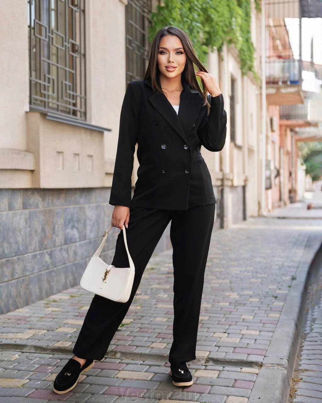 Жіночий костюм штани та піджак колір чорний нар. 42/44 447263 від компанії VectorPlus - фото 1
