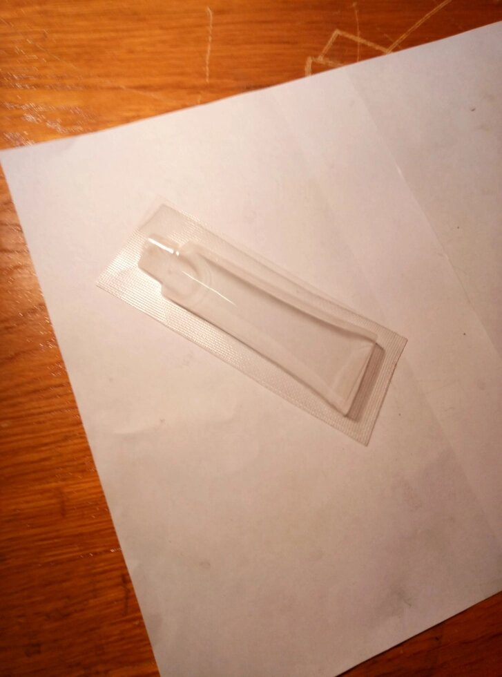 Упаковка (блустер) клей в тюбику під припаровку від компанії ФОП (Кравець А Л) - фото 1