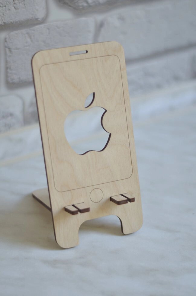 Дерев&#039;яна підставка для телефону з гравіруванням &quot;Apple&quot; - акції