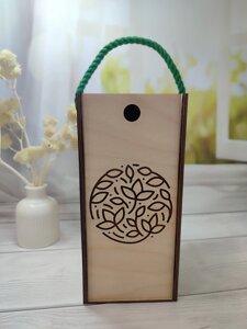 Подарункова упаковка для алкоголю з дерева 22*10*10см
