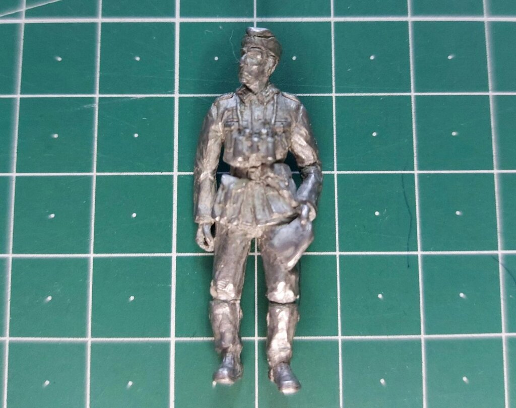 Фігурка солдатика в масштабі 1/43. від компанії Хоббінет - збірні моделі - фото 1