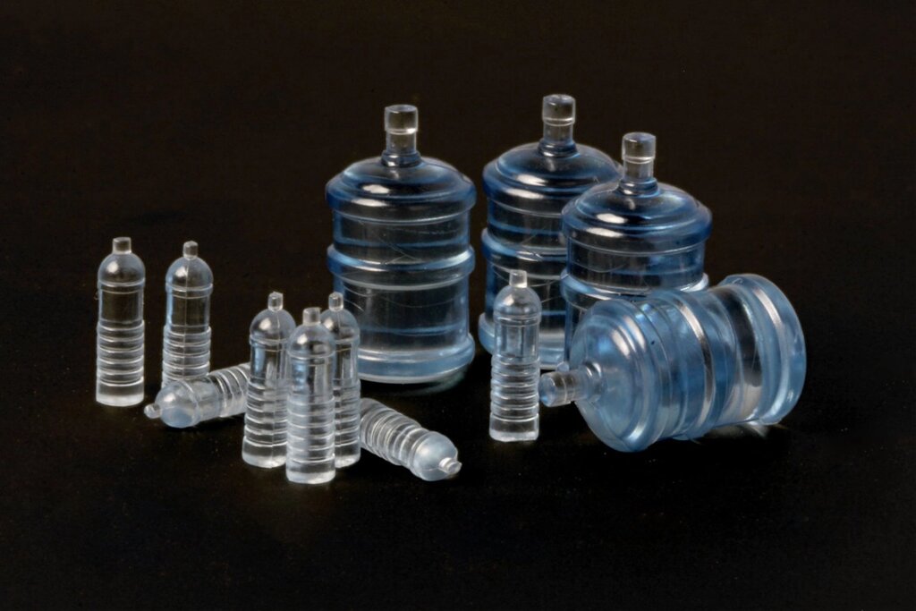 Набір бутлів і пляшок для води (2 типу, 12 штук) в масштабі 1/35. MENG SPS-010 від компанії Хоббінет - збірні моделі - фото 1