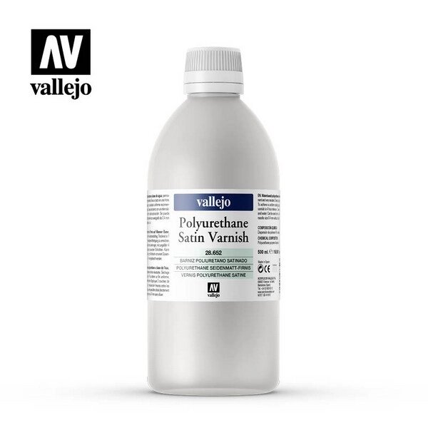 Напівматовий поліуретановий лак, 500 мл. VALLEJO 28652 від компанії Хоббінет - збірні моделі - фото 1