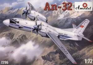 Сборная модель многоцелевого транспортного самолета Ан-32. 1/72 AMODEL 7296